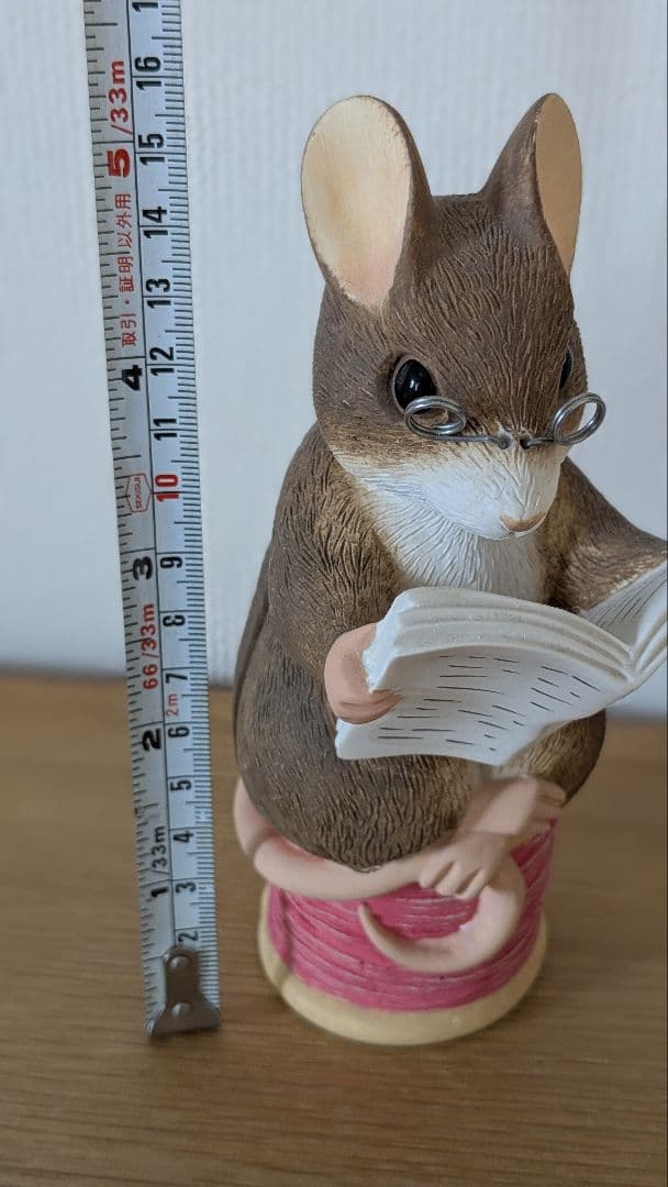 ピーターラビット 指ぬき仕立て屋ねずみ 置物
