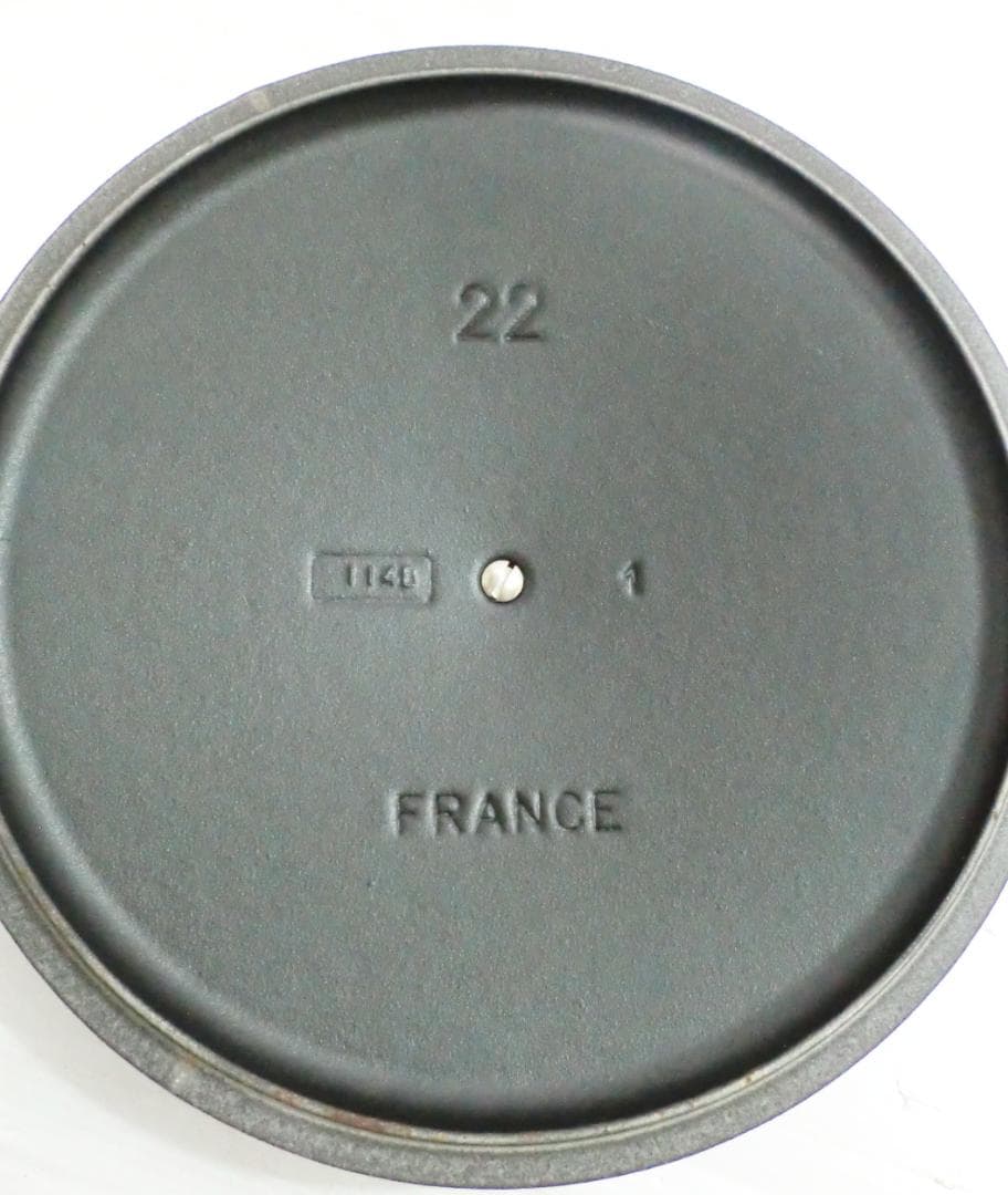 LE CREUSET シグニチャー ココット・ロンド 22cm マットブラック