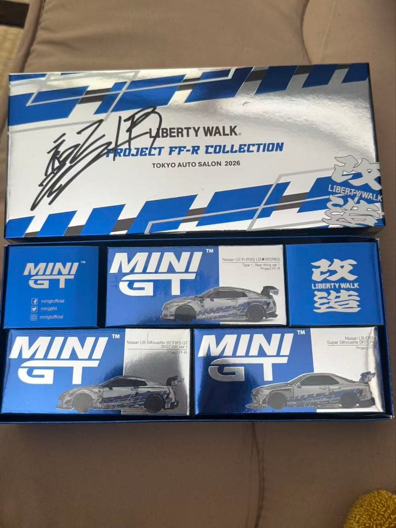 MINI GT リバティウォーク東京オートサロン2026 限定 未開封サイン入り