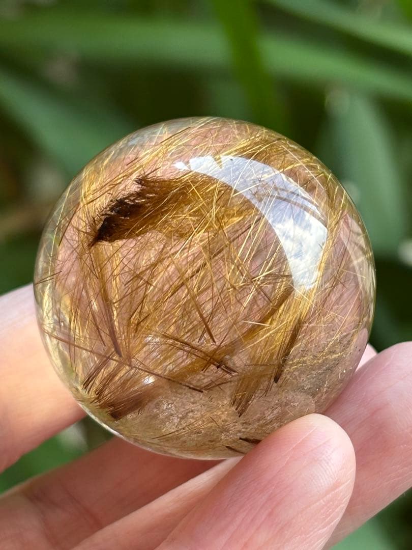 ゴールドルチル　クォーツ　スフィア　スモーキー　4.06cm 透明度高　天然石