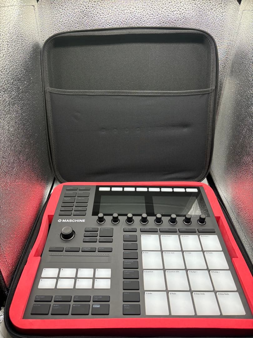 MASCHINE MK3 トランスファーID 付き　 ほぼ未使用