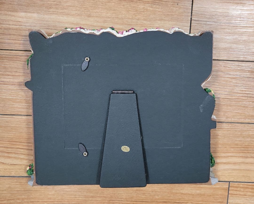 アンティーク　フォトフレーム　立体