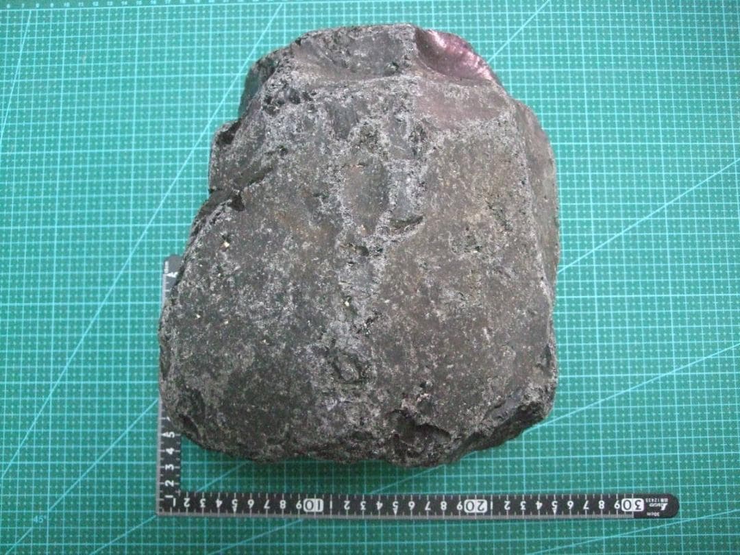 【特大・希少・入手困難】 黒曜石 / 十勝石 北海道産 原石 10.47kg