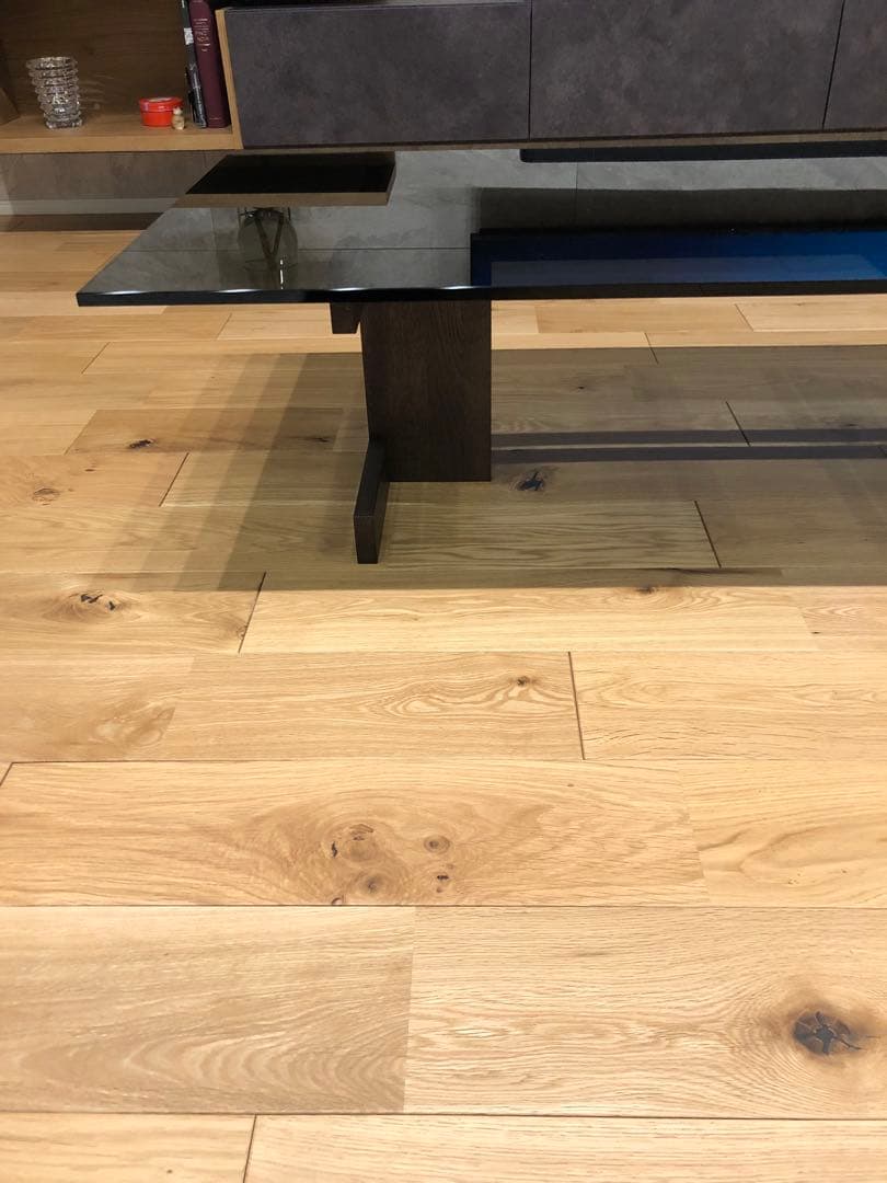 カリモク最上級ブランド　カリモクケース / ASHZAWAコーヒーテーブル