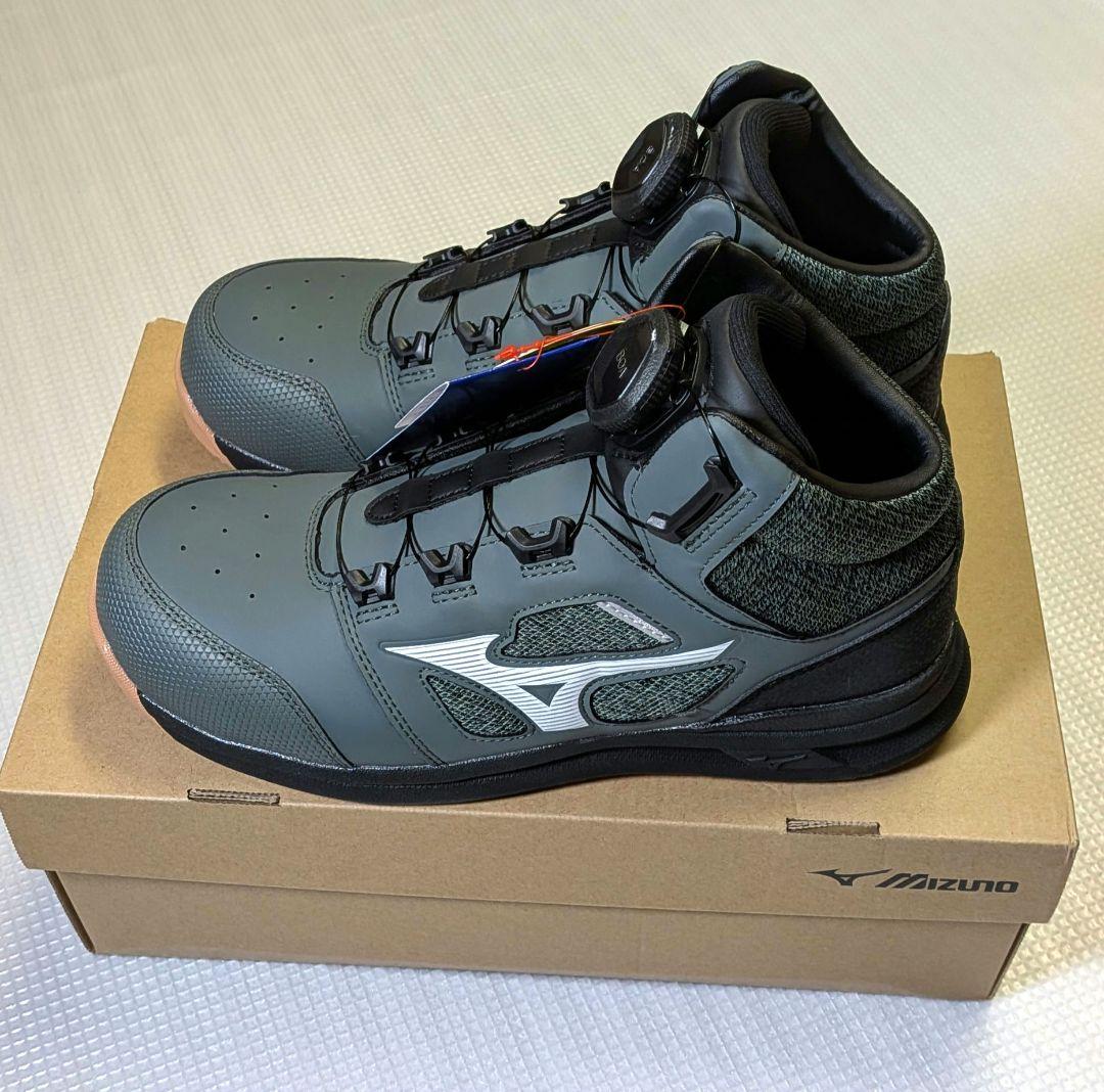 新品 未使用 ミズノオールマイティLSII73M BOA カーキ 25.5cm