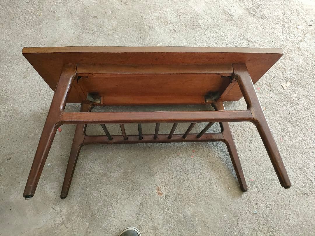 リビングテーブル 横90cm 縦45cm 高さ49cm　(直接引取も可)