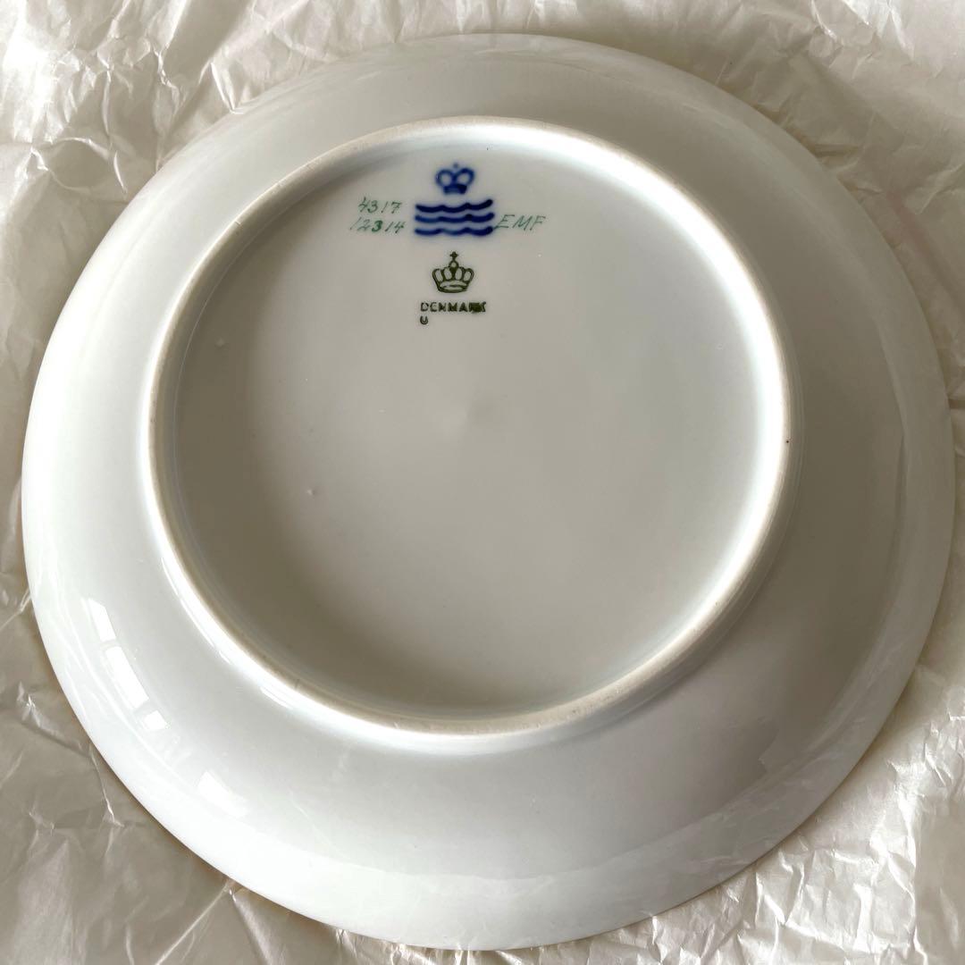 ＊Juriane Marie＊精緻画・金縁・Ｗ窯印・１５cm・ Cop