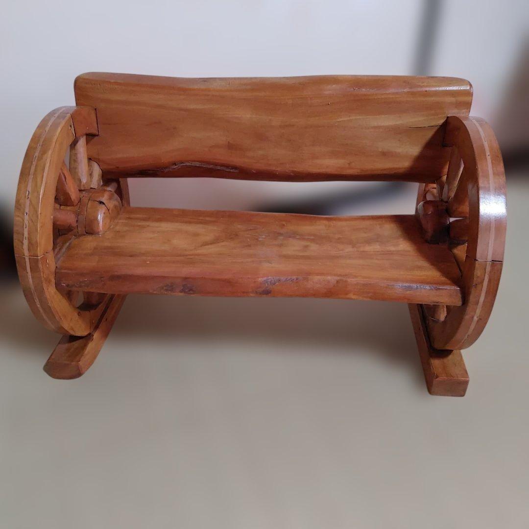 木彫り/手彫り/手作り/木製車輪ラック