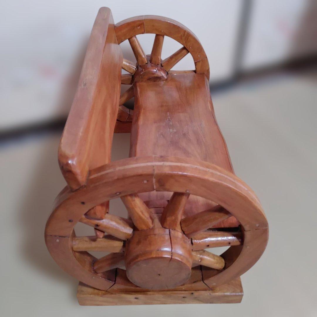 木彫り/手彫り/手作り/木製車輪ラック