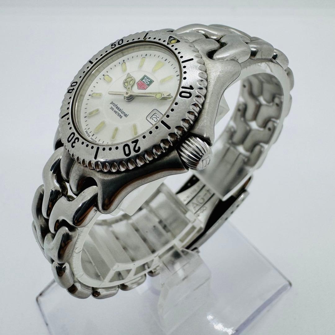 ✨TAGHEUER✨タグホイヤー✨デイト✨シルバー✨ホワイト文字盤✨腕時計✨