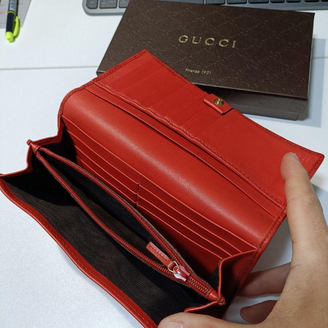 GUCCI グッチ長財布【未使用に近い】
