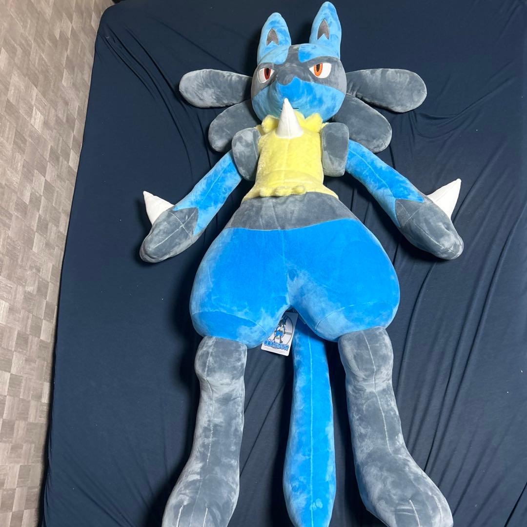 ポケモンセンター 限定 ルカリオ 等身大 ぬいぐるみ - メルカリ
