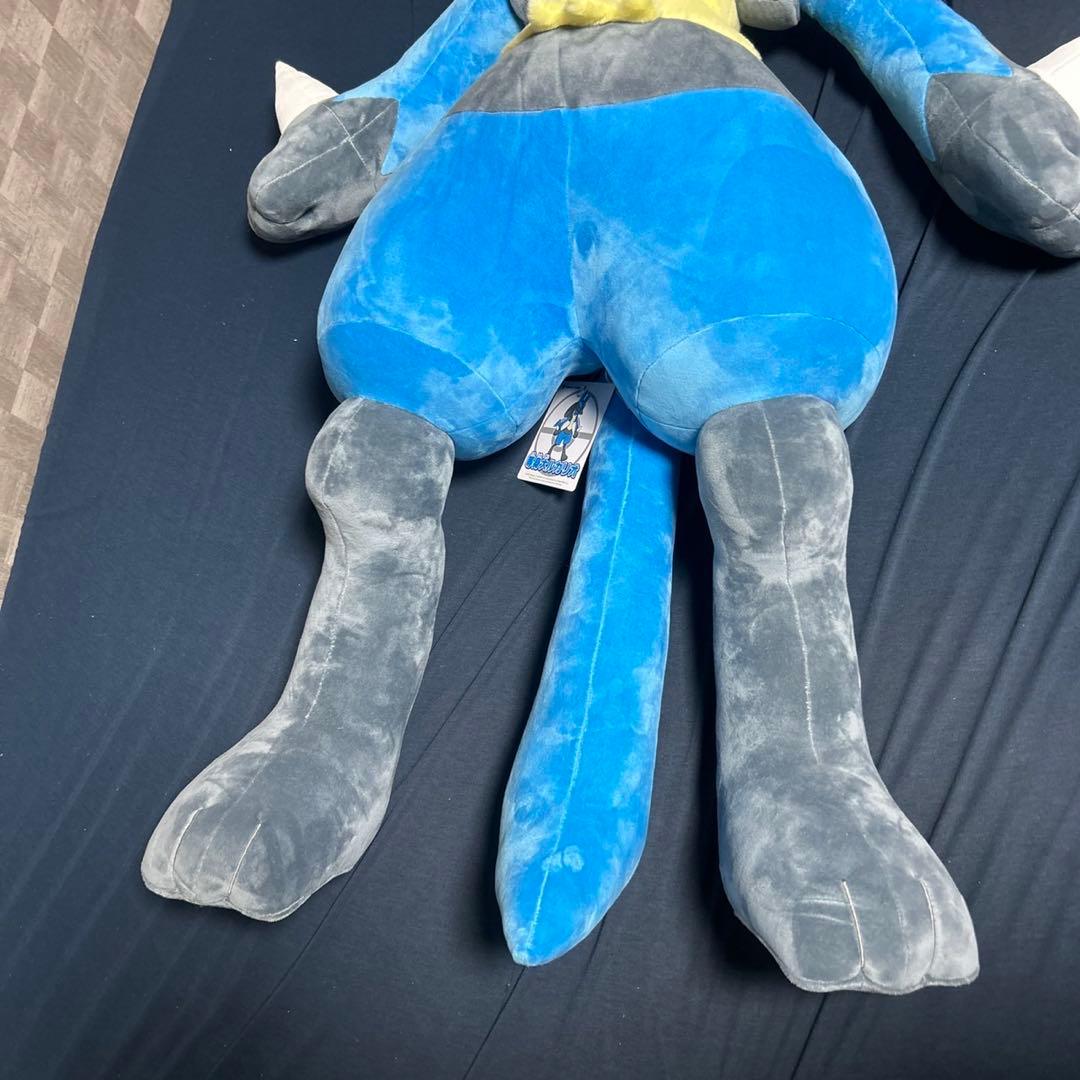 ポケモンセンター 限定 ルカリオ 等身大 ぬいぐるみ - メルカリ