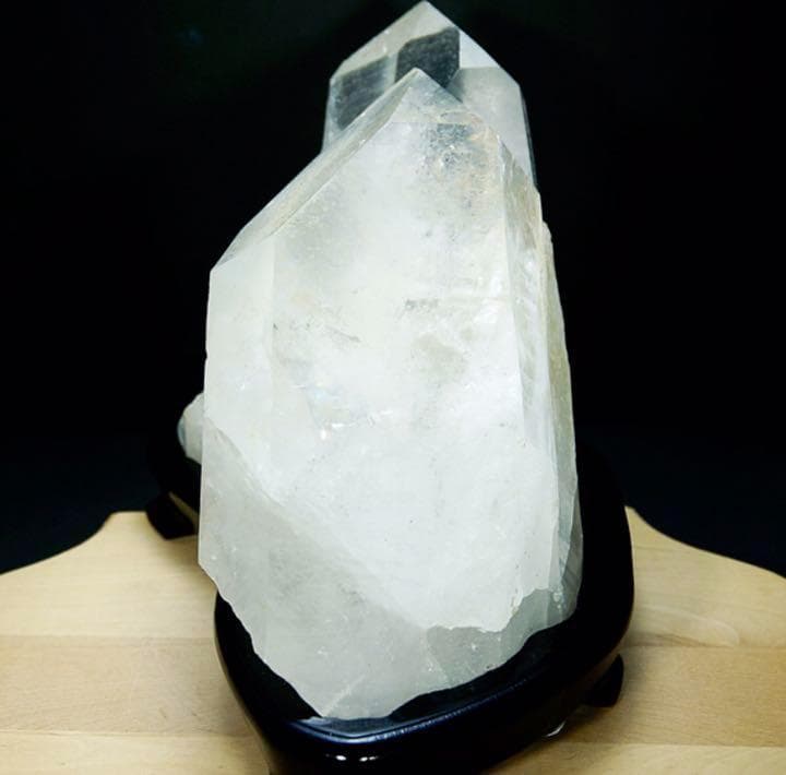 天然水晶クラスター 4.6kg(ロッククリスタル) インテリアストーン 置物