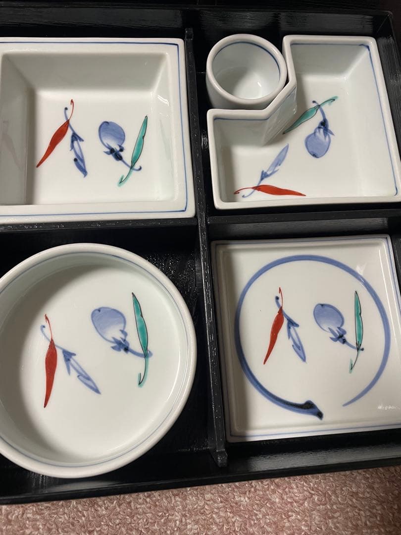 花と鳥の絵柄 食器　5セット