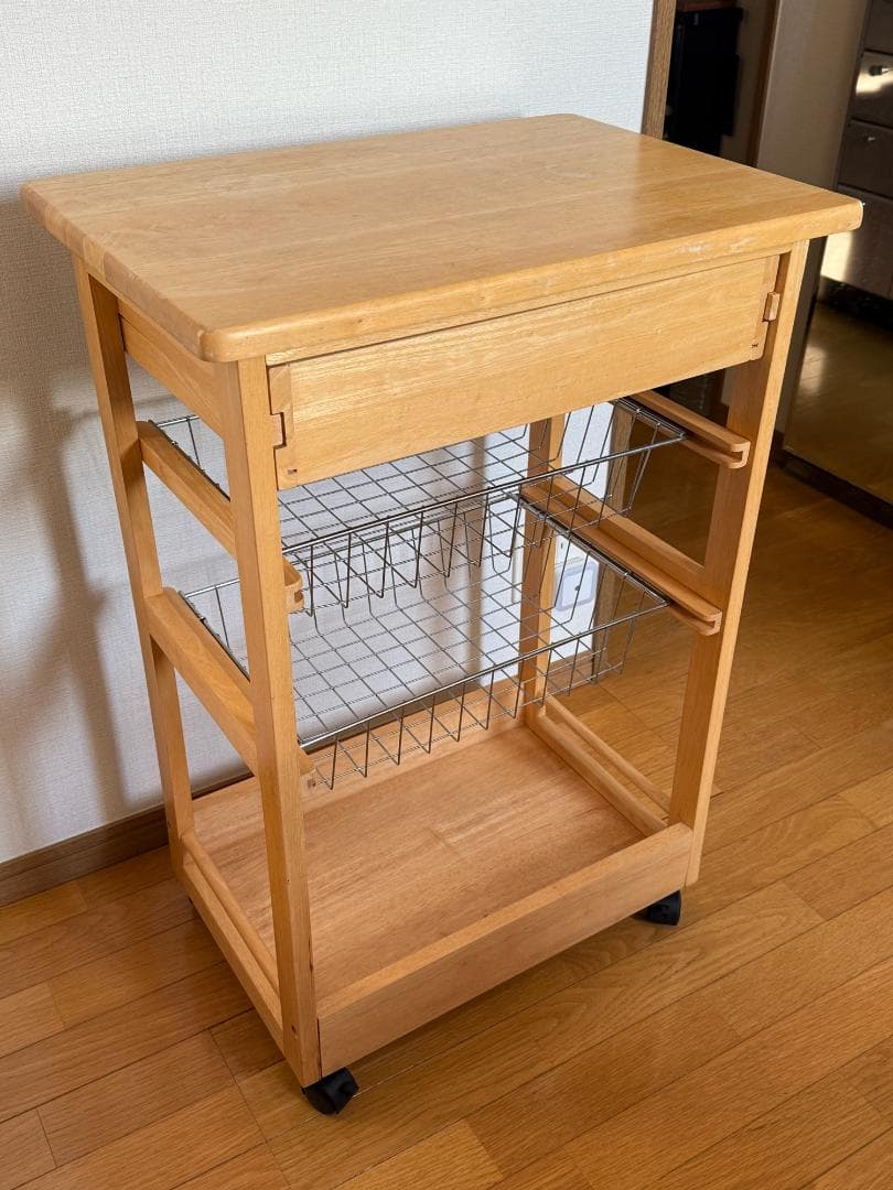 キャスター付きキッチンワゴン