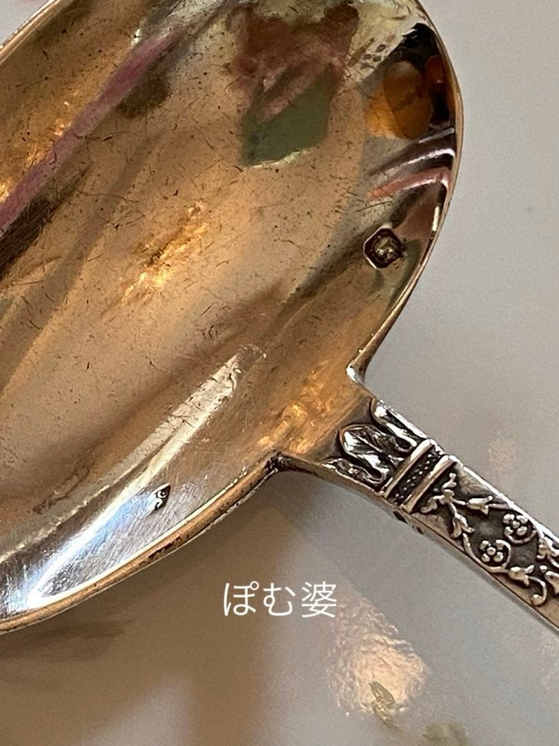 ①パリ窯／プレート ②ボンボニエール／クリスタル＋純銀 ③レードル／純銀