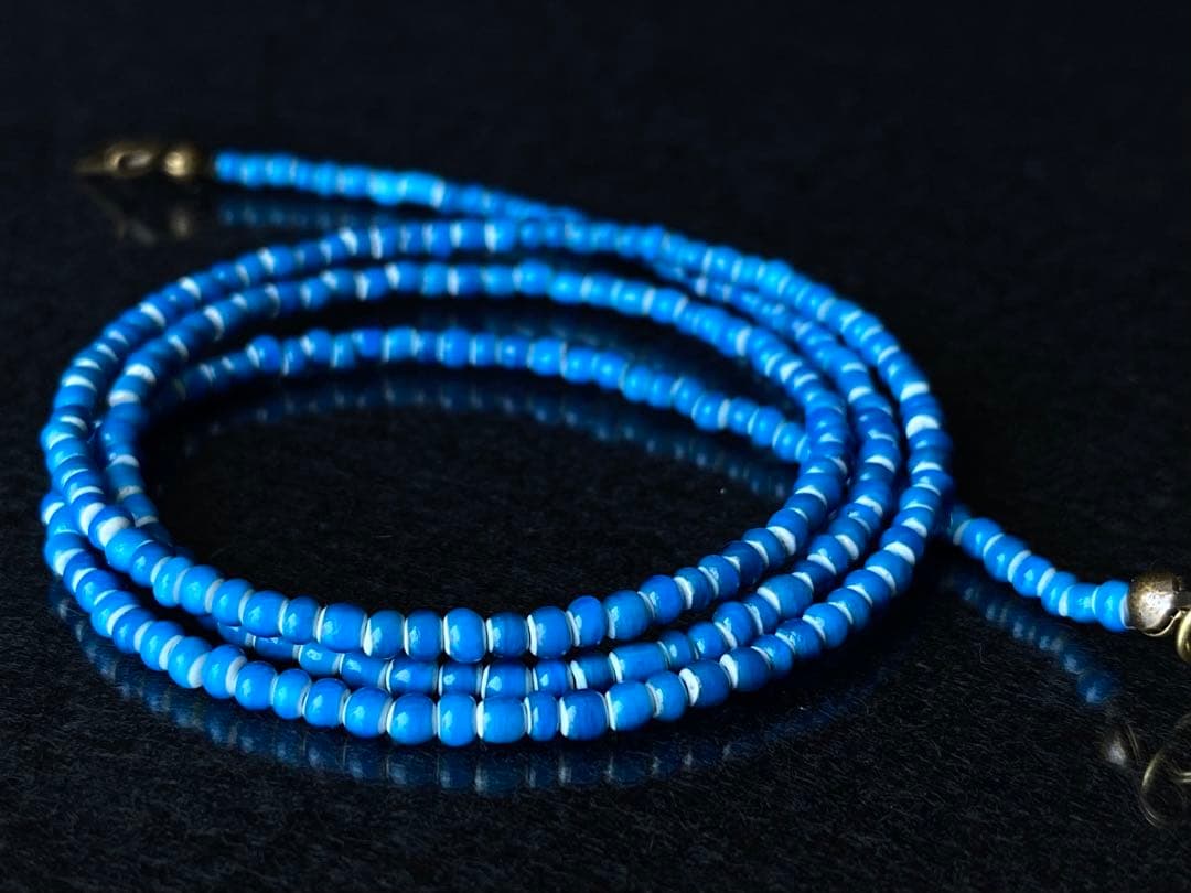 ヴェネチア産　アンティーク　ホワイトハーツ　青