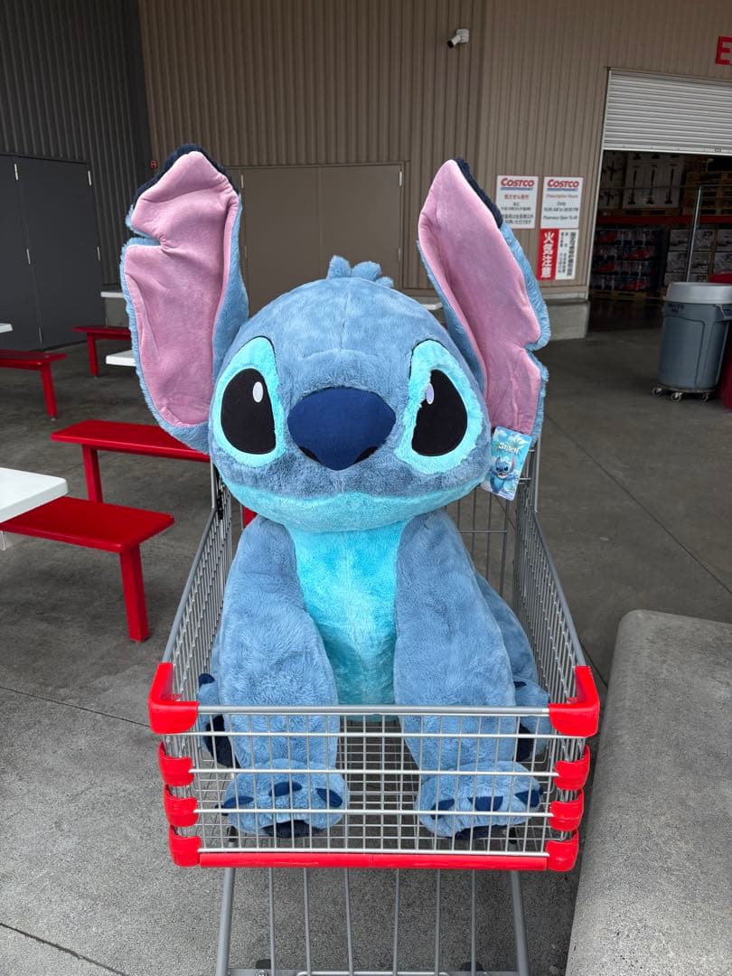 スティッチ コストコ 特大ぬいぐるみ 限定 - メルカリ