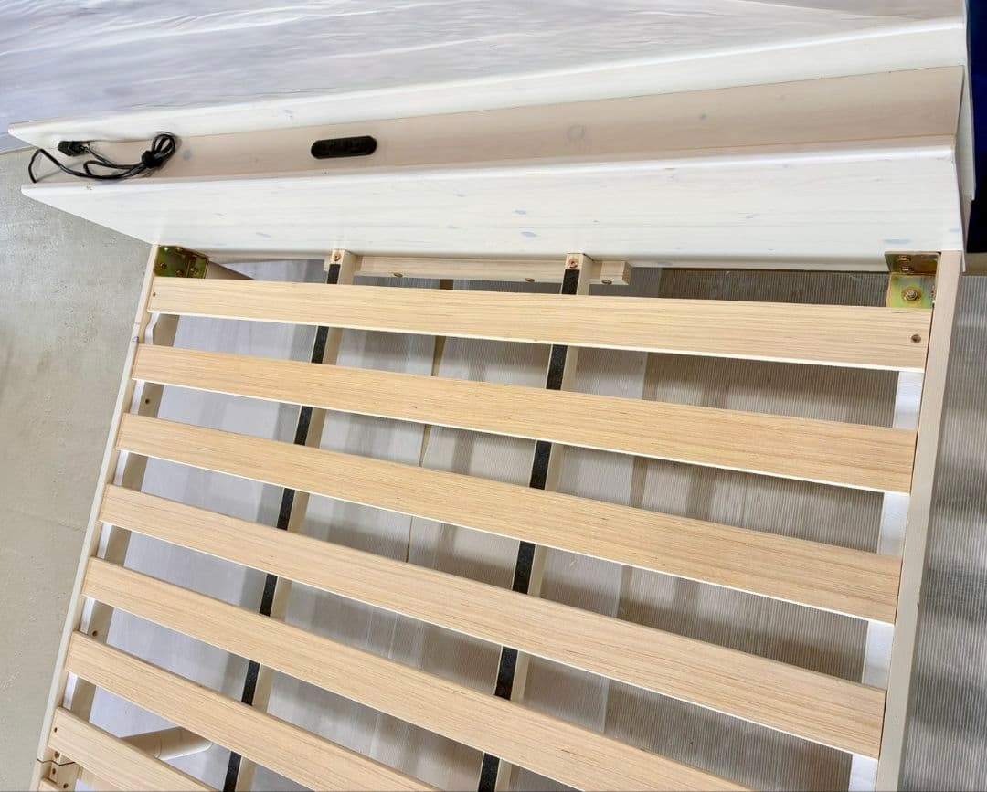 【現地引取OK】天然木パイン材 すのこベッド ダブル(ホワイト)