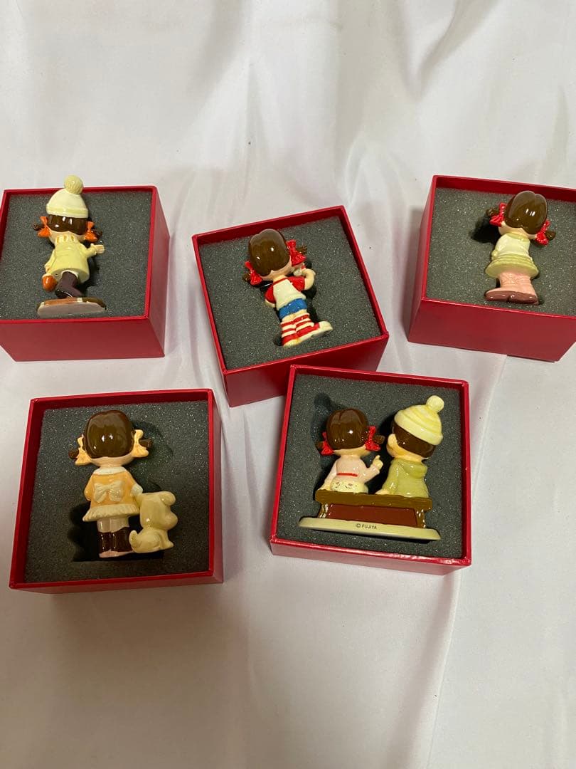 ペコちゃん　フィギュア 5体セット