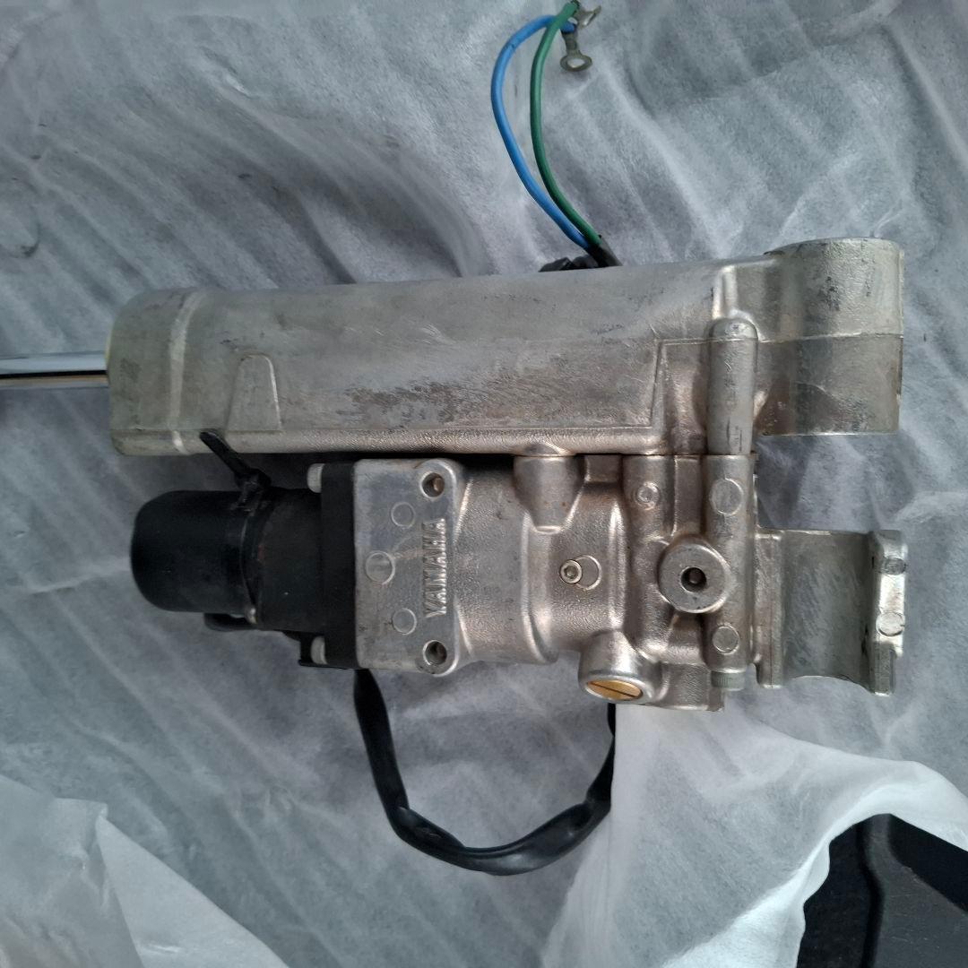 ヤマハ除雪機 YT1290EXRについていたハイトシリンダー パワーハイト