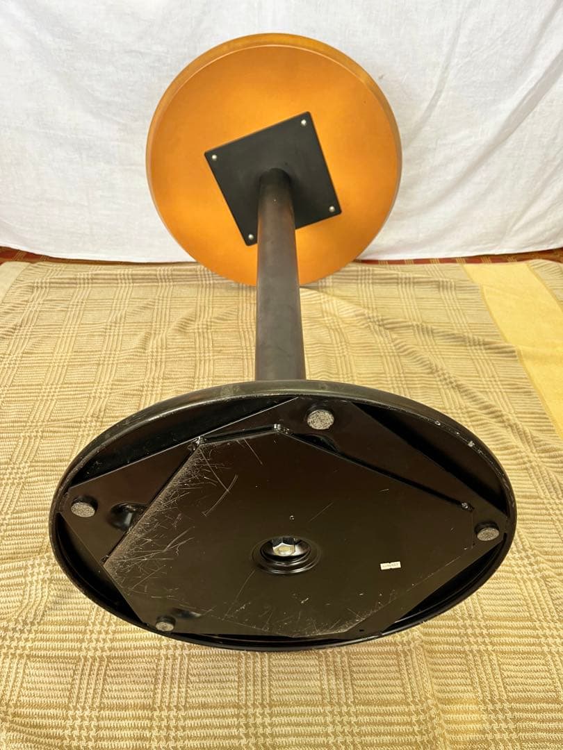 【中古品】アイアンフレーム 木製天板 ラウンドテーブル カウンターテーブル 鉄脚