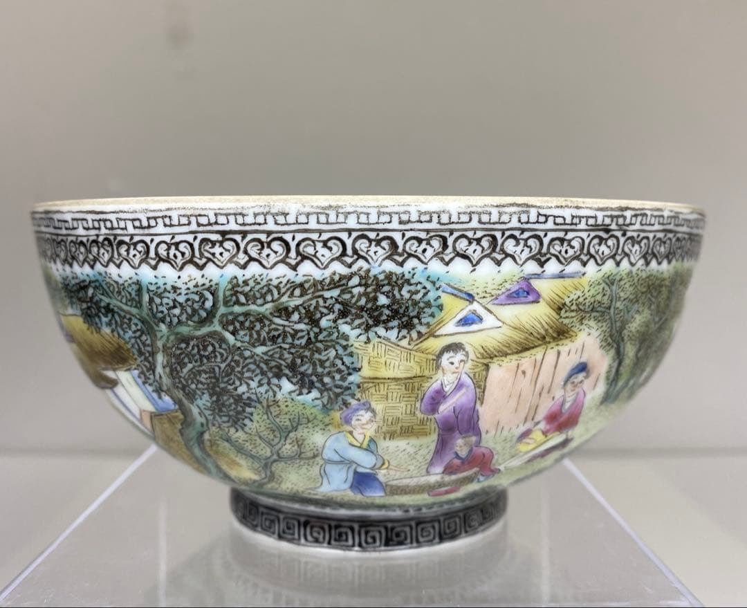 中国清時代 乾隆年製 薄胎極上人物風景画鉢 箱付 東