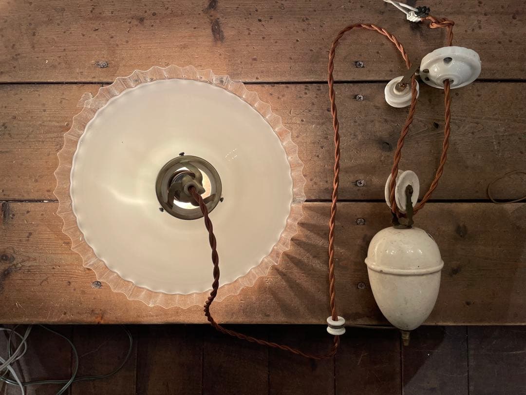 【merci】 2b. フランス　吊り下げ　滑車　ランプ　カフェ　アンティーク