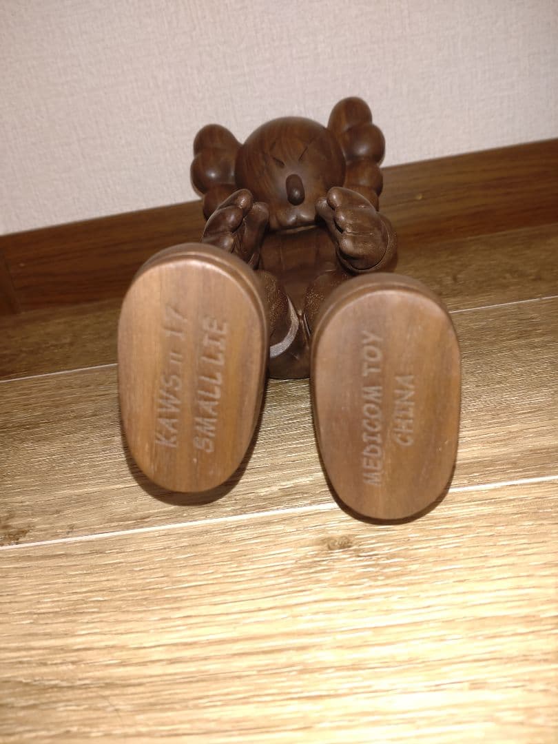 kaws wood 美品　箱無し