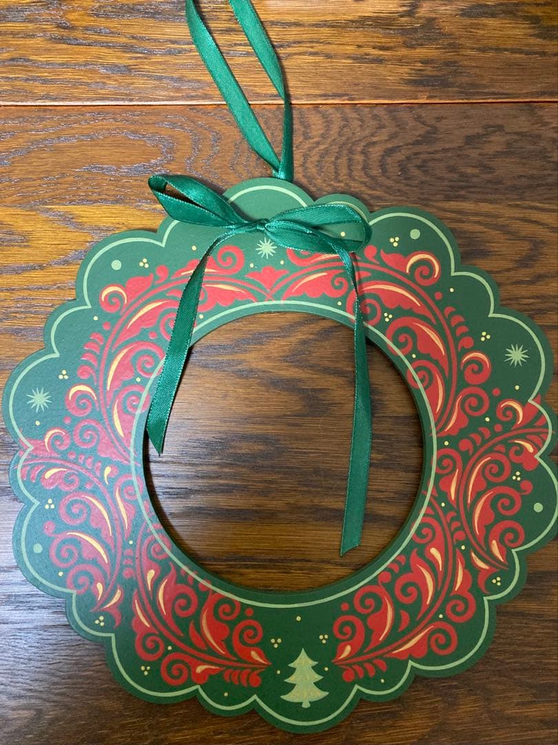 ロシア雑貨☆木製クリスマスリースE★グリーン壁掛け飾り マトリョーシカ オリガ作