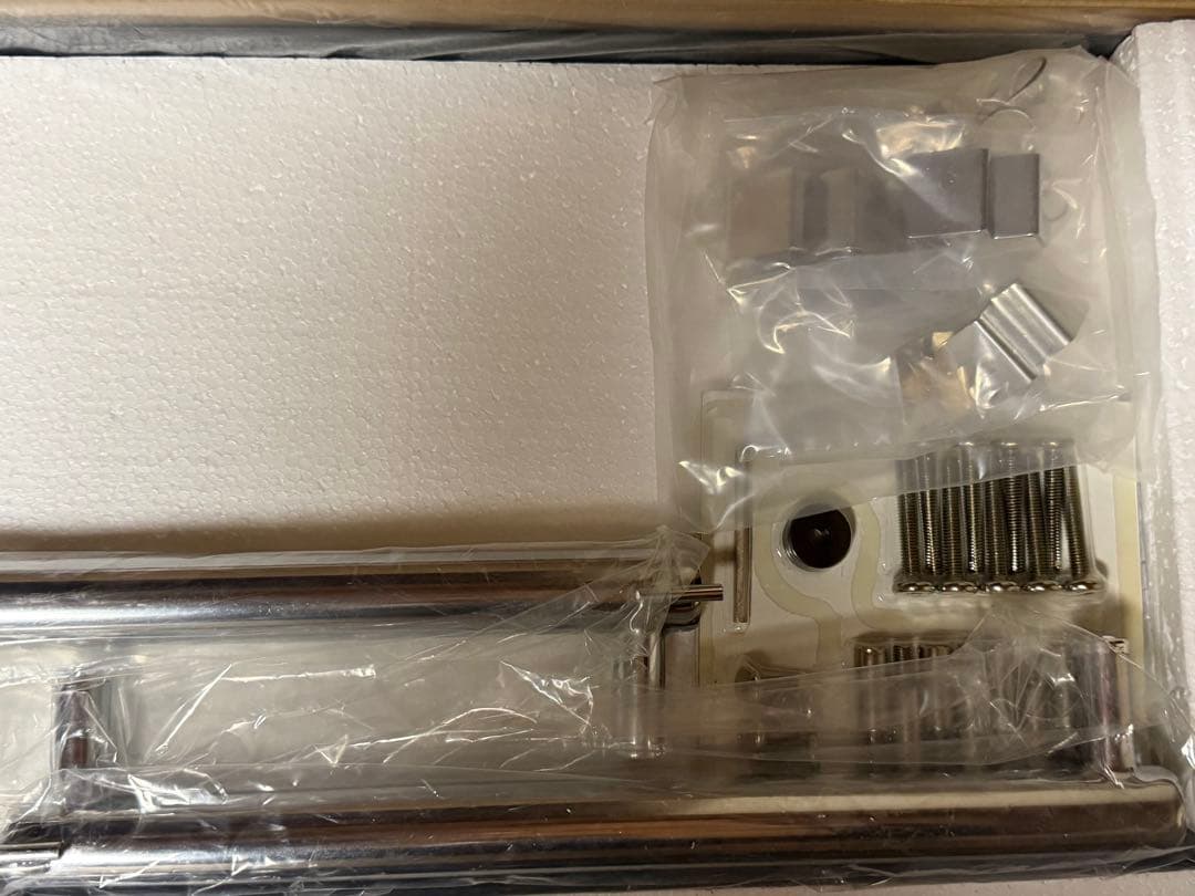 【未使用】スウィング AS-1250BM 薄型テレビスタンド台　37～52型用