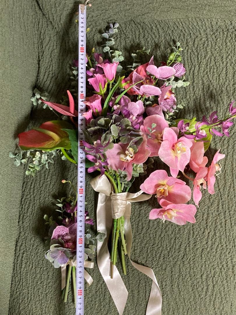 大人可愛いアーティフィシャルフラワーブーケ&ブートニア