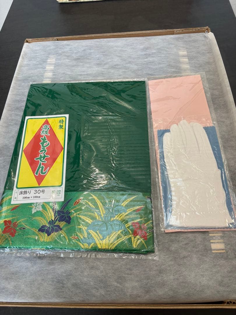 五月人形用　台、研出し屏風セット