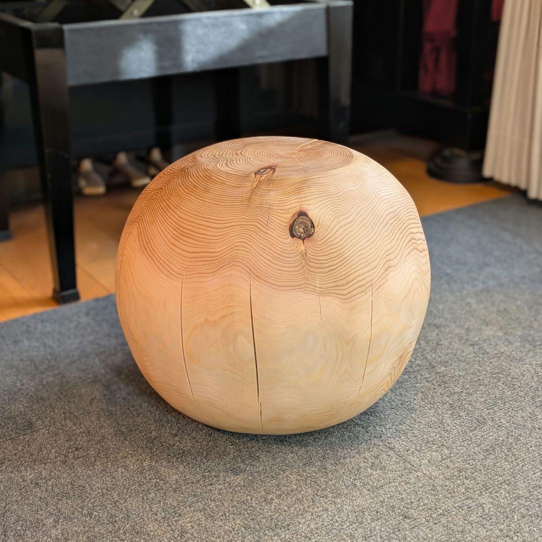 Riwa　天然ヒバ　丸型　高さ約30.5cm