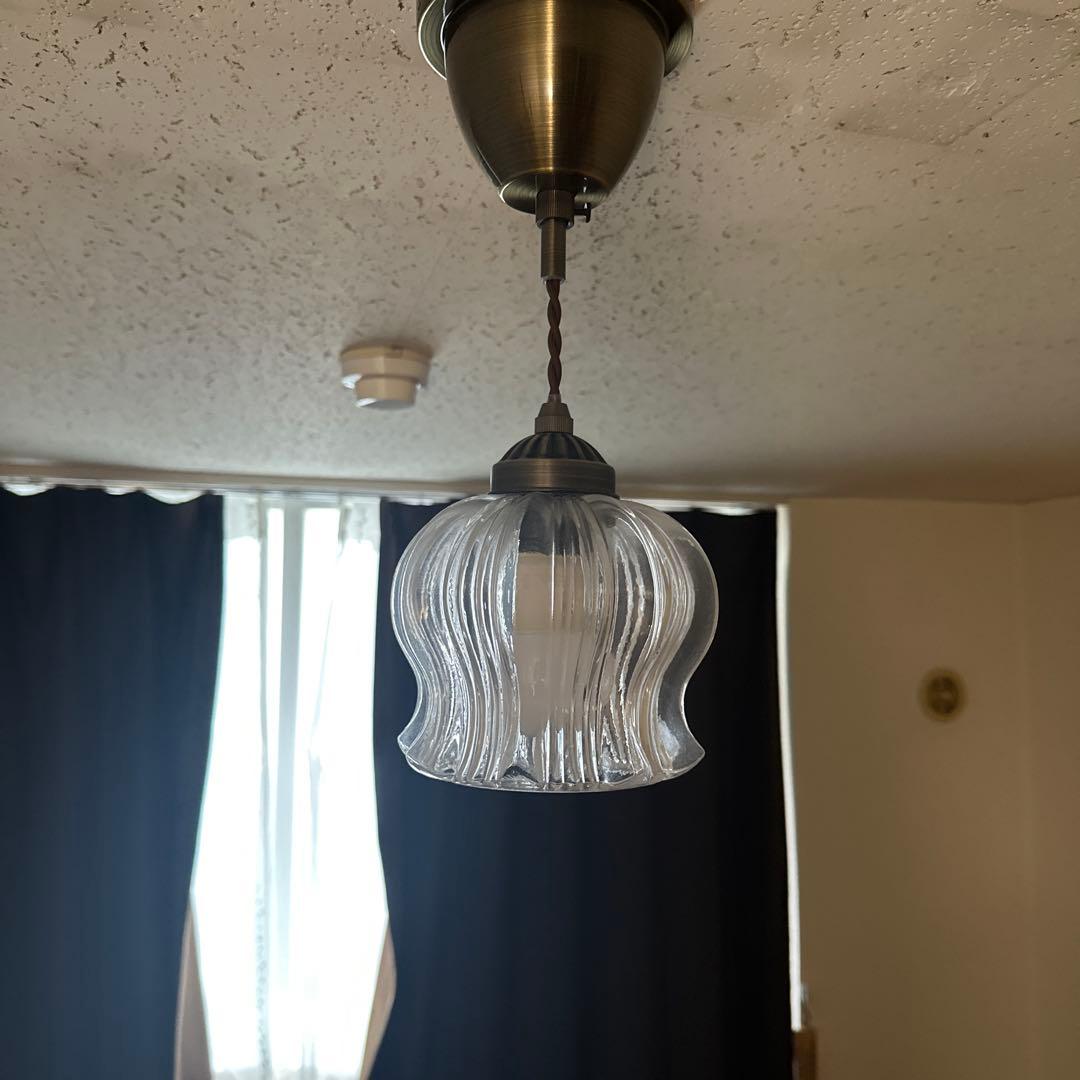 新品未使用フラワーシェイプ ペンダントライト