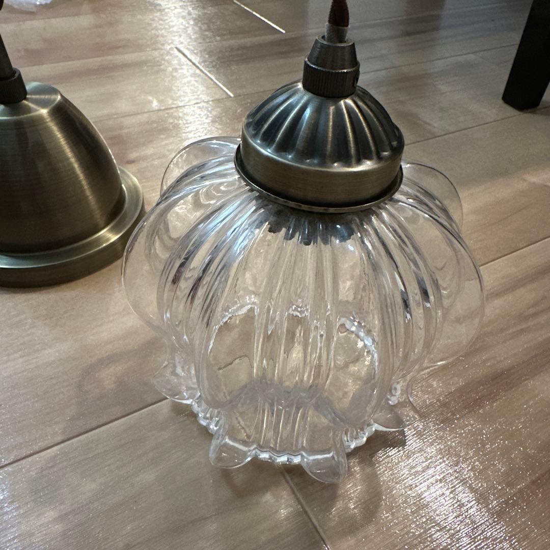 新品未使用フラワーシェイプ ペンダントライト