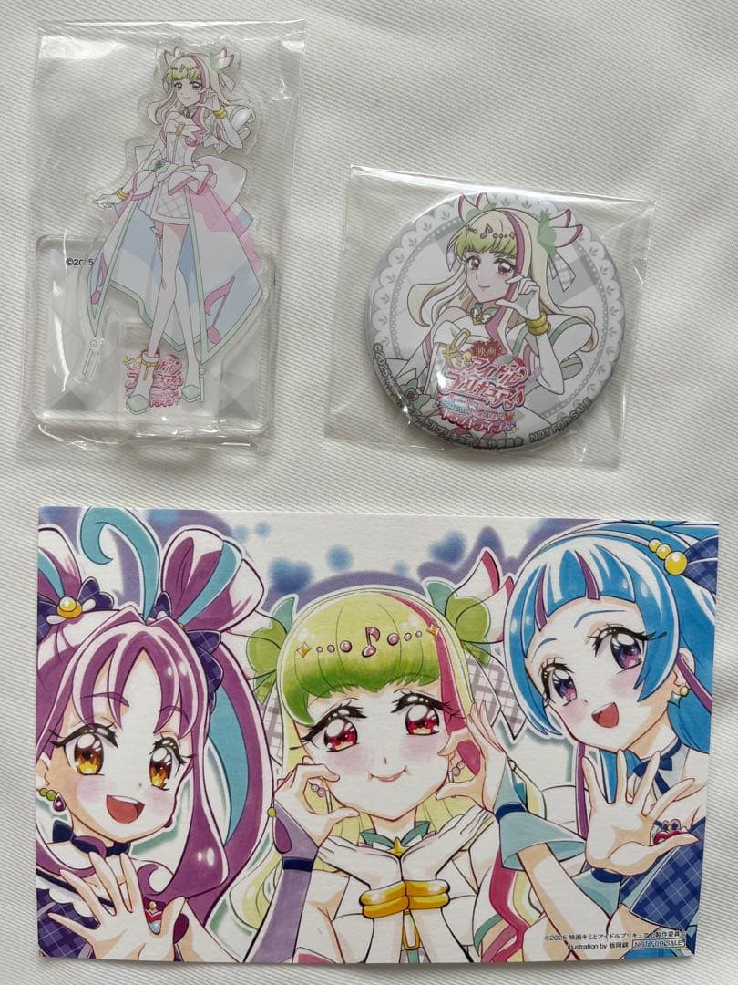 キミとアイドルプリキュア 映画 Amazon限定 アクリルスタンド 缶バッジ