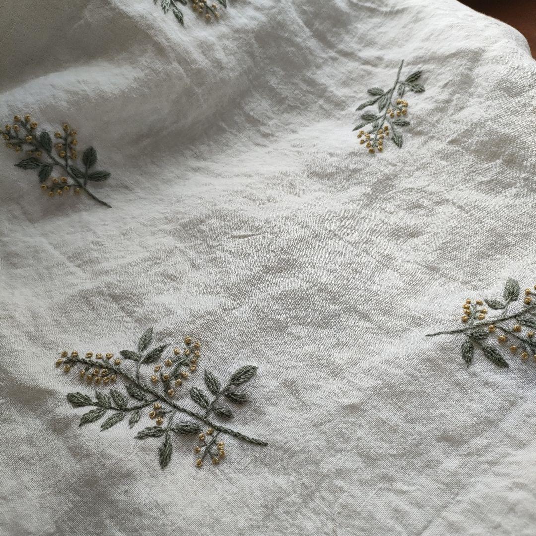 【リネン刺繍　4314nkページ】マルチクロス