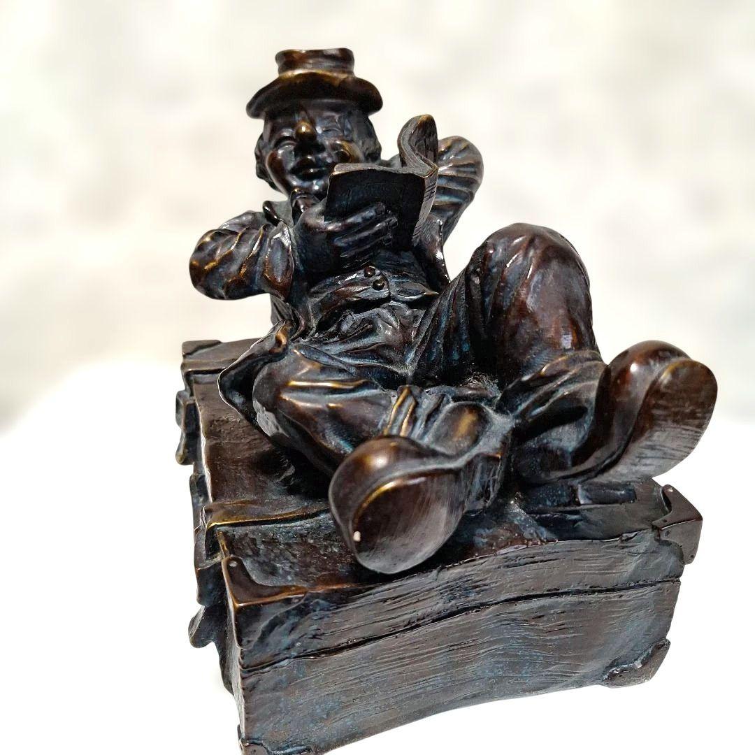 置物　ブロンズ像　本を読む少年　インテリア　アンティーク　オブジェ　　希少