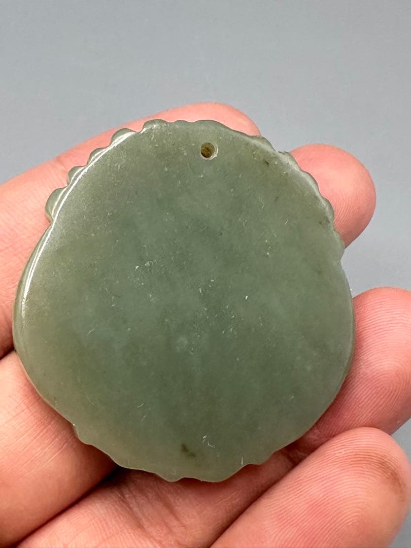 中国美術 ループタイ和田玉 古砡 根付 天然素材 置物骨董 笑顔の仏像 形