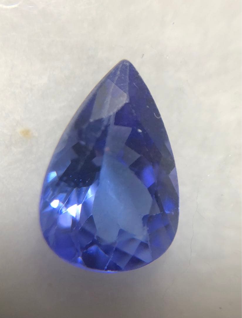 タンザナイト　ルース　1.35ct ソーティング付き　未開封
