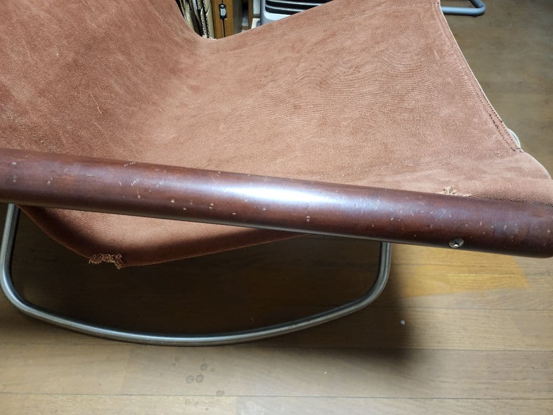 ニーチェア ロッキング