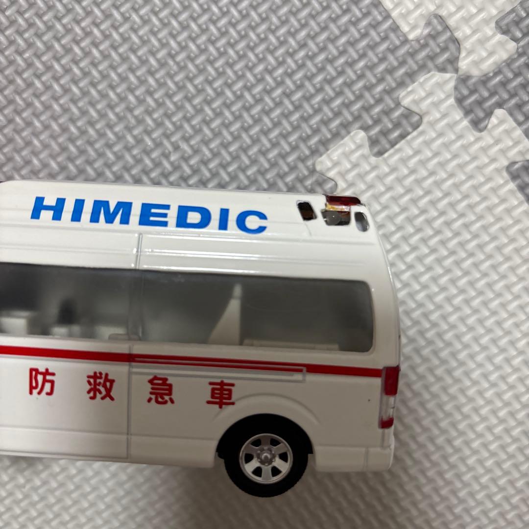 ピピットキー トヨタ ハイメディック救急車 ライト外れています - メルカリ