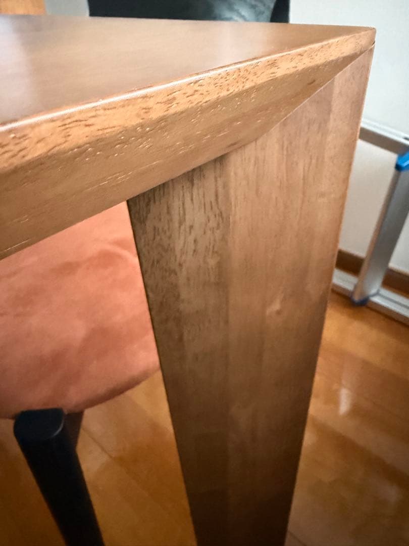 売り切り。1/15までカリモク家具 ダイニングテーブルD21904モルト