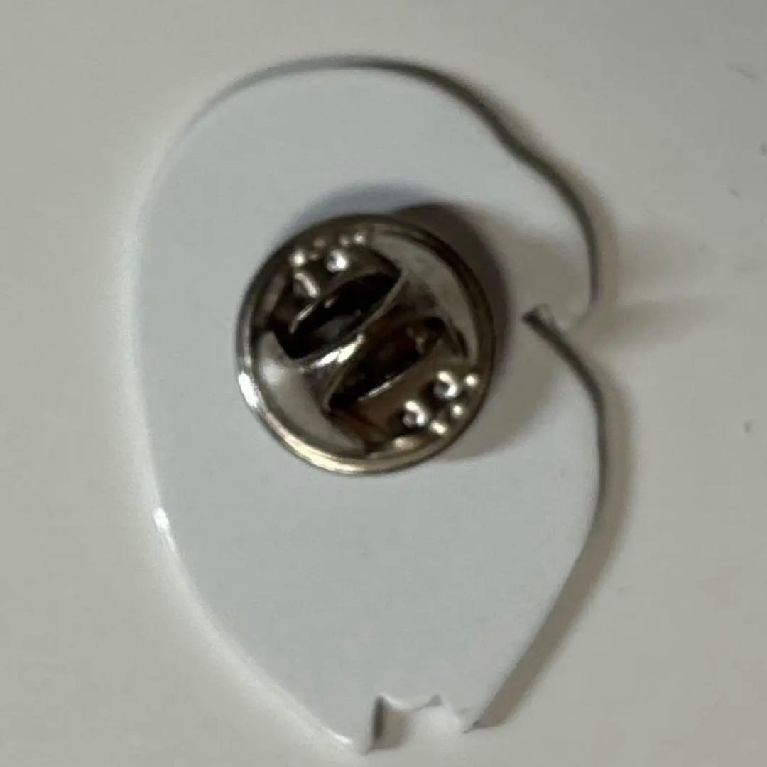 米津玄師　オウムピンバッジ