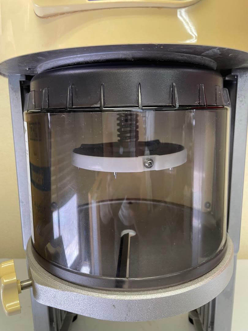 h*a様 BASYS 初雪 HB310B  ふわふわかき氷機 完動品