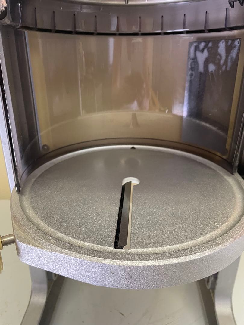 h*a様 BASYS 初雪 HB310B  ふわふわかき氷機 完動品