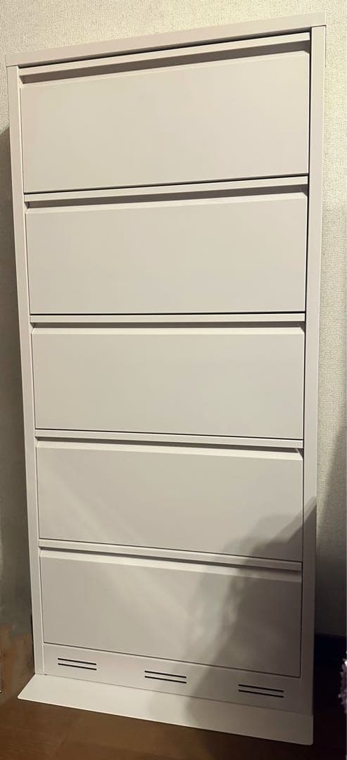 CD ラック215枚収納　棚　キャビネット　スチール