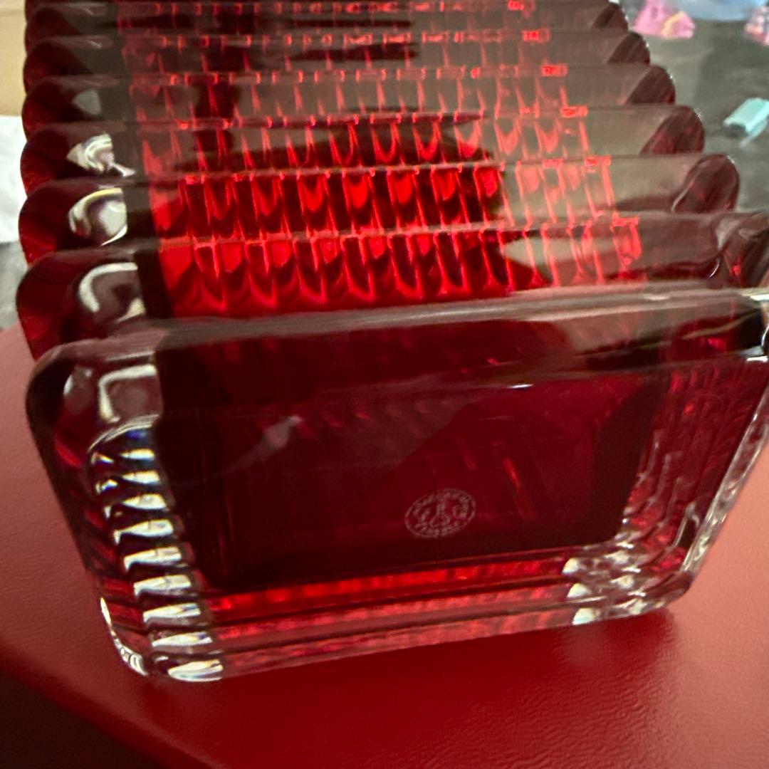 バカラ　花瓶　赤